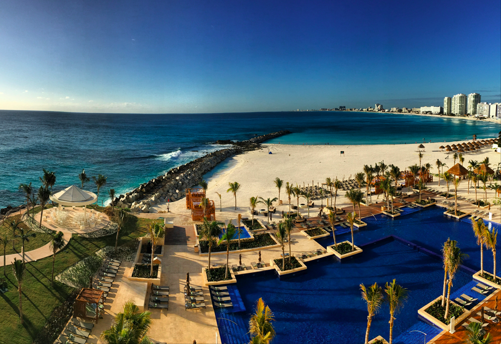 9 Things To Know About The Hyatt Ziva Cancun Angelina Travels